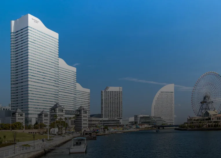 Marine Drive & Nariman Pt